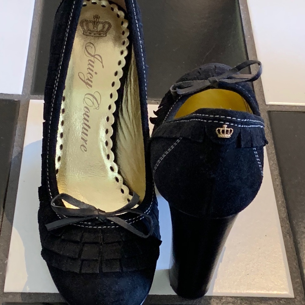 NEW❣️Juicy Couture Suede Pumps